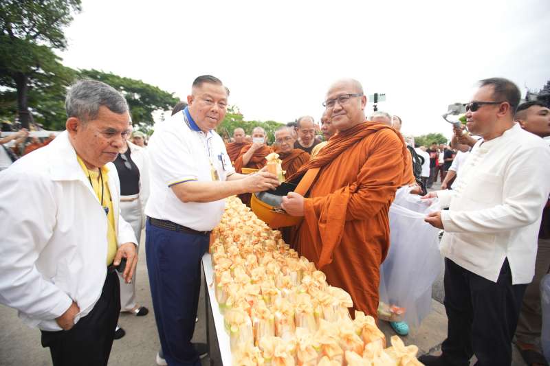 IMAGE - 3786