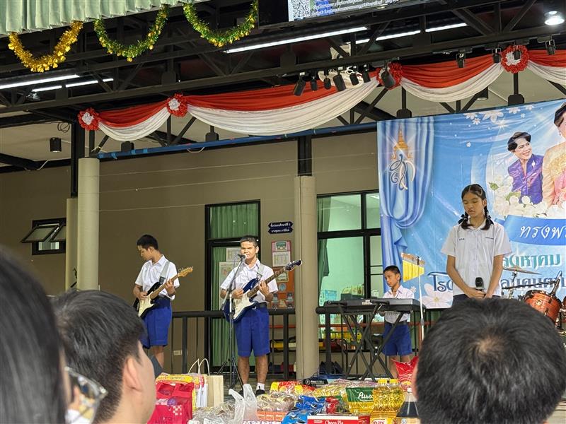 IMAGE - 5696